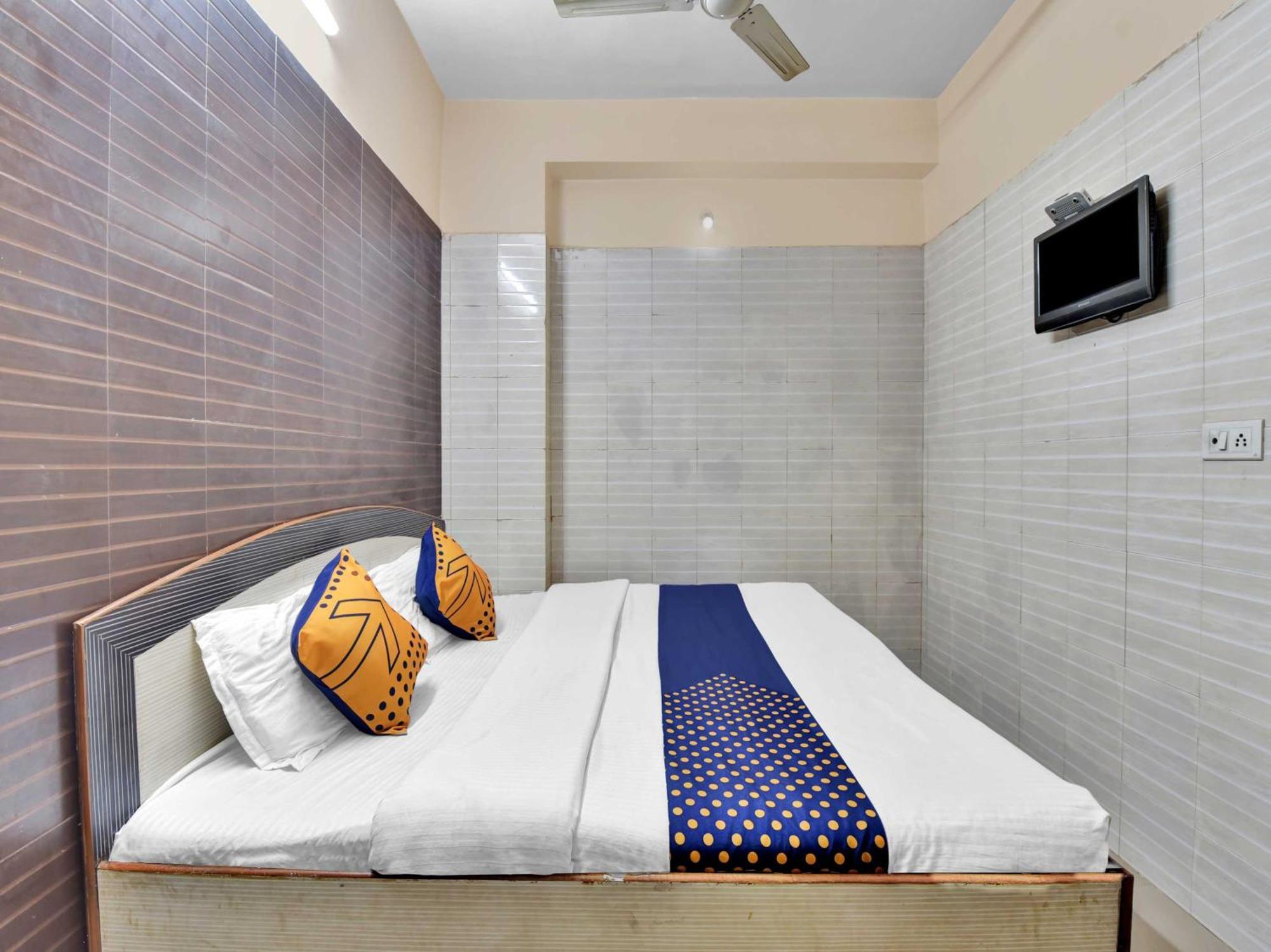 Oyo 85212 Hotel Vaibhav 아지메르 외부 사진